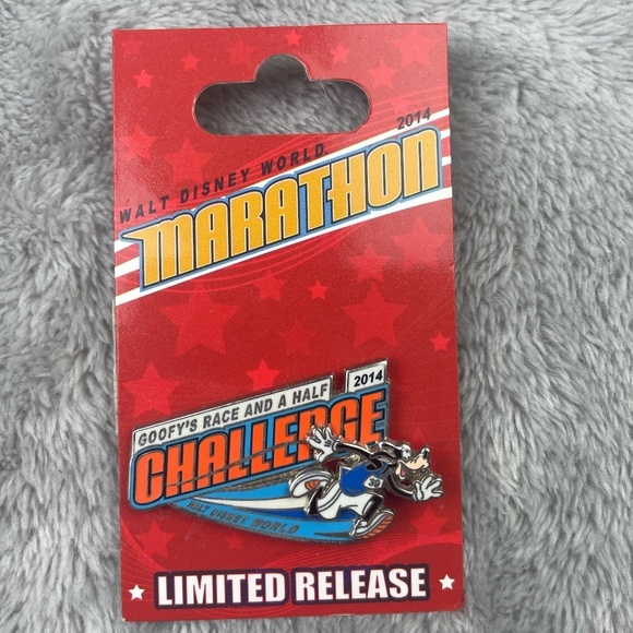 Disney Jewelry - RunDisney Limited Edition 2014 Goofy Challenge Marathon Trading Pin BRAND NEW